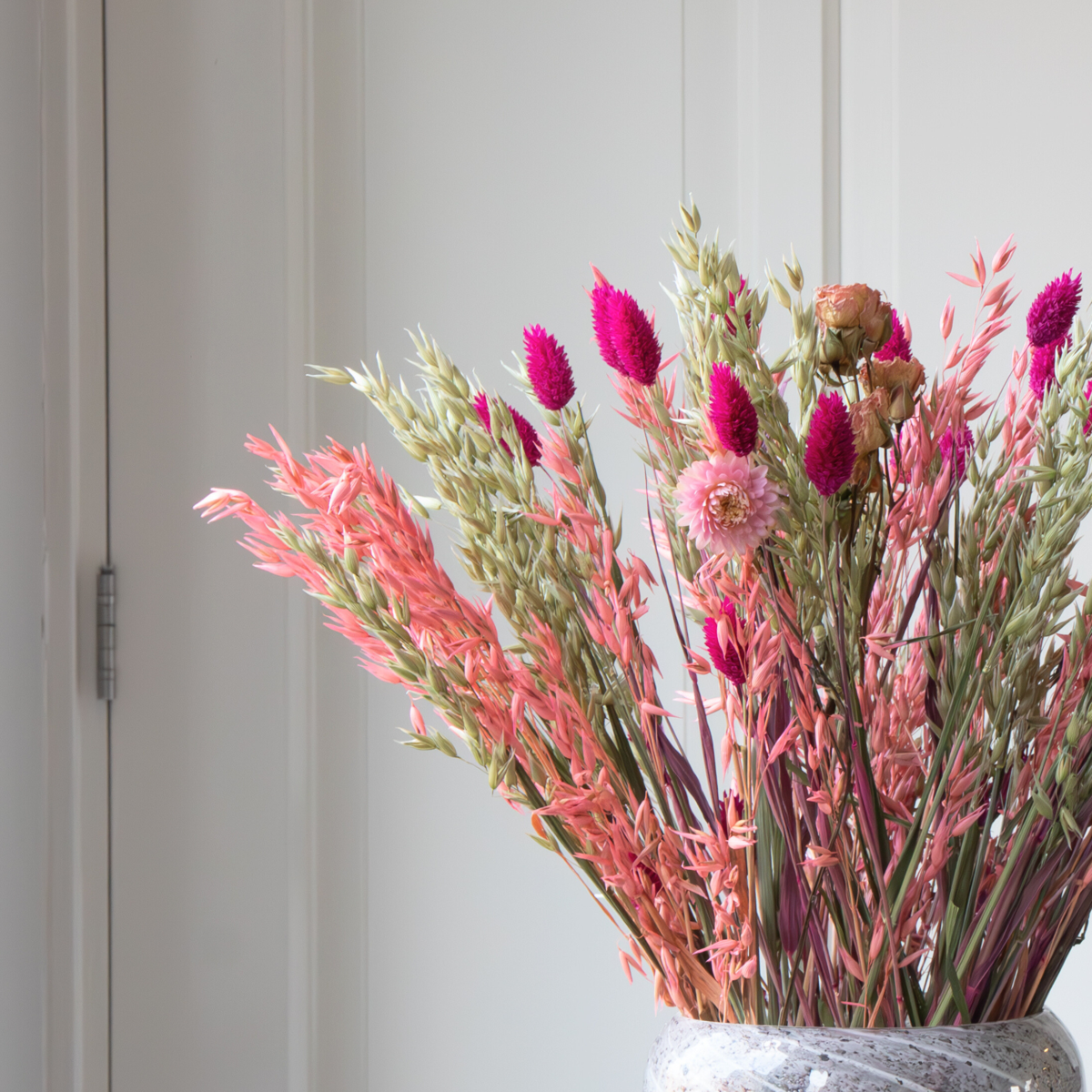 Dried Flowers Blumenstrauß 'Loose Fit Lady Bird' - Getrocknete Blumen - Höhe 50Cm