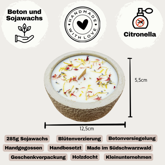 Outdoor Citronella-Betonkerzenset „Grey - Mugge Schreck“ – Handgemachter Insektenschutz aus dem Südschwarzwald mit Blütenverzierung 3x Betonkerzen im Set