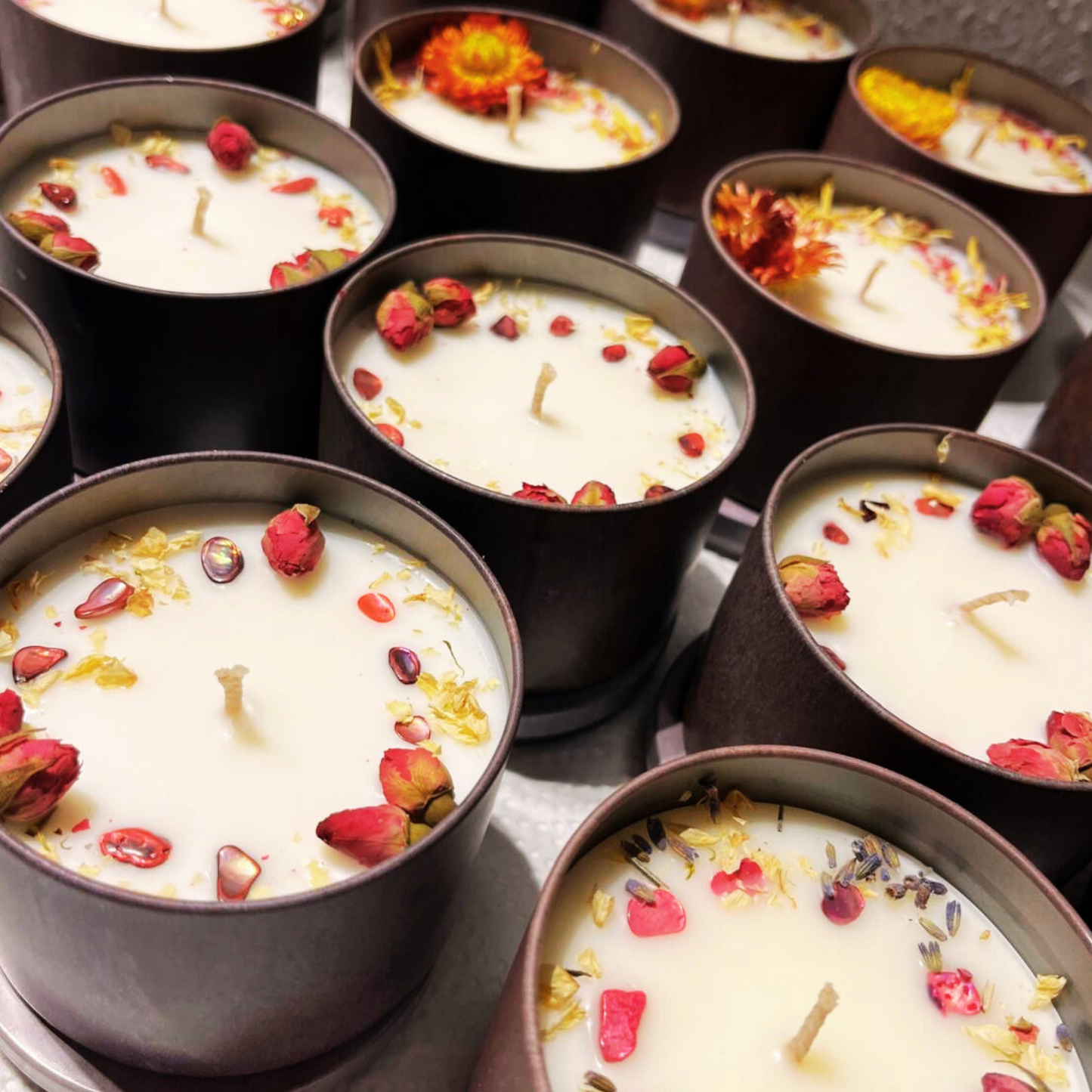 Sternzeichen Widder Duftkerze - Handgemachte Sojawachs-Kerze - Personalisiertes Astrologie-Geschenk