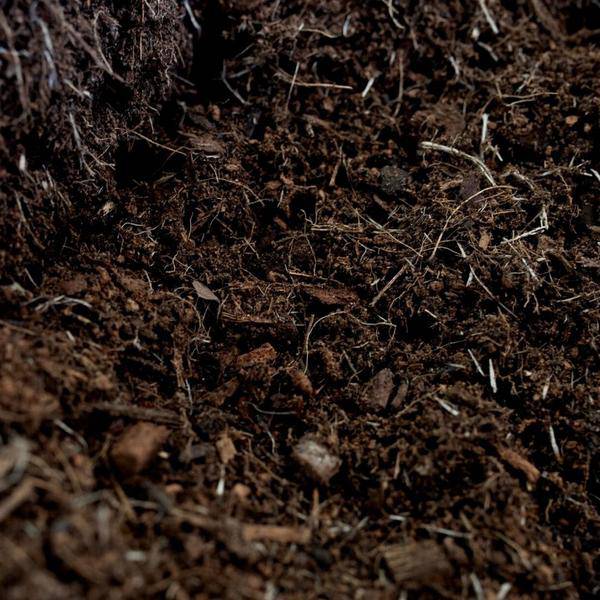 Universal Blumenerde 40L – Hochwertige Pflanzerde mit 2 Monaten Nährstoffen – Für Innen- und Außenpflanzen – Culvita Universal Blumenerde