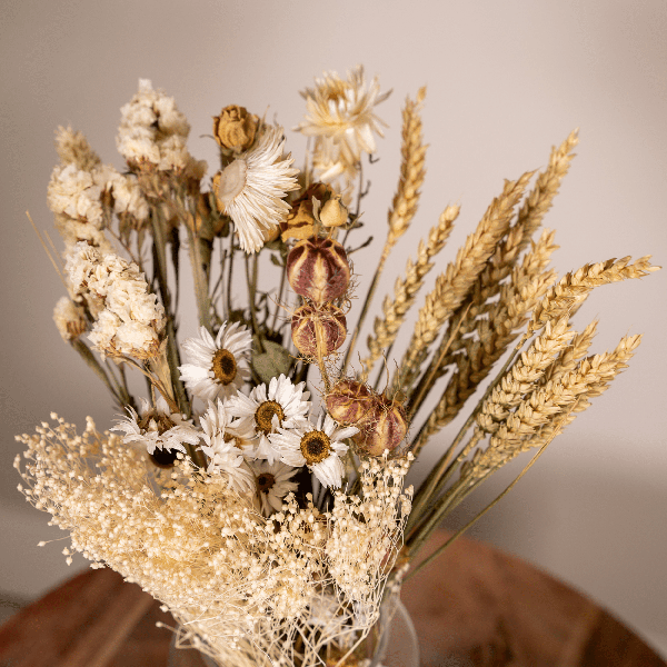 Trockenblumen Feldblumenstrauß Natürlich – Blumenstrauß – Ø15cm ↕35cm – Natürliche Farben – Getrocknete Blumen – Nachhaltige Deko – Pflegefrei