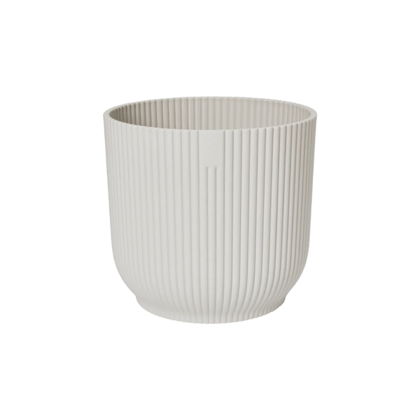 Pflanztopf Vibes Fold – Weiß – D25cm x H23cm – Moderner Blumentopf mit Rillenstruktur – Mit Wasserablauf – Dekorativer Übertopf aus Kunststoff für große Zimmerpflanzen – Für Wohnzimmer & Büro