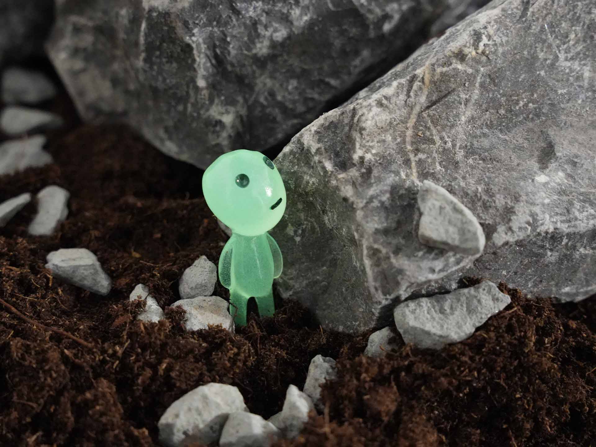 Glow In The Dark Planthero’s - 10Pcs - 3Cm 