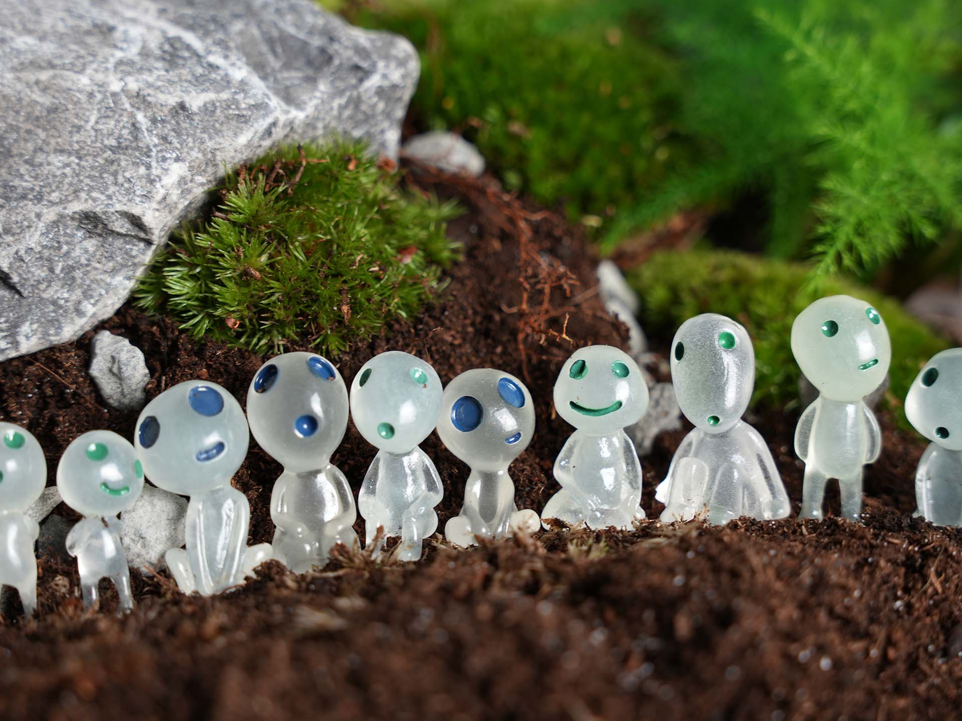 Glow In The Dark Planthero’s - 10Pcs - 3Cm 