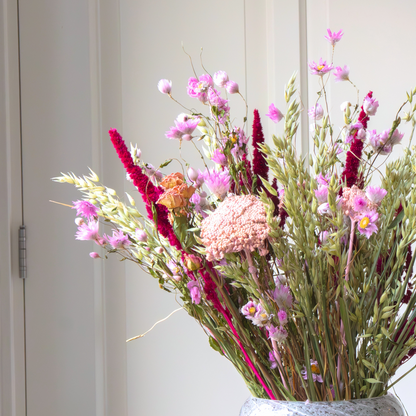 Dried Flowers Blumenstrauß 'Trendy Lucky Love' - Getrocknete Blumen - Höhe 55Cm 