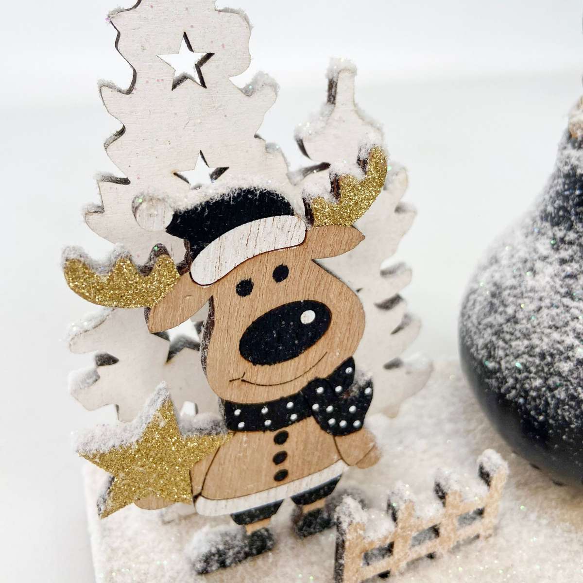 Amaryllis - Hippeastrum 'Winterwunderland Rentier' 