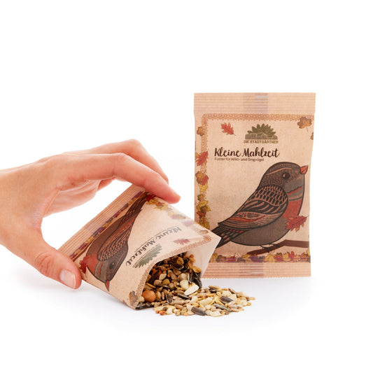 Kleine Mahlzeit – Vogelfutter 
