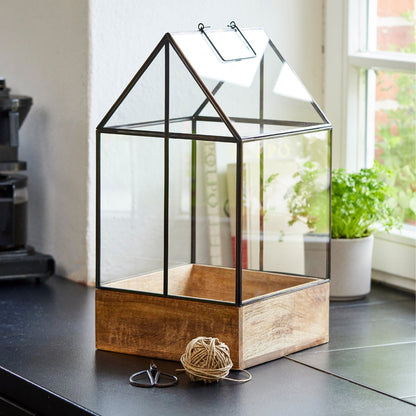 Hochwertiges Anzucht- und Gewächshaus 