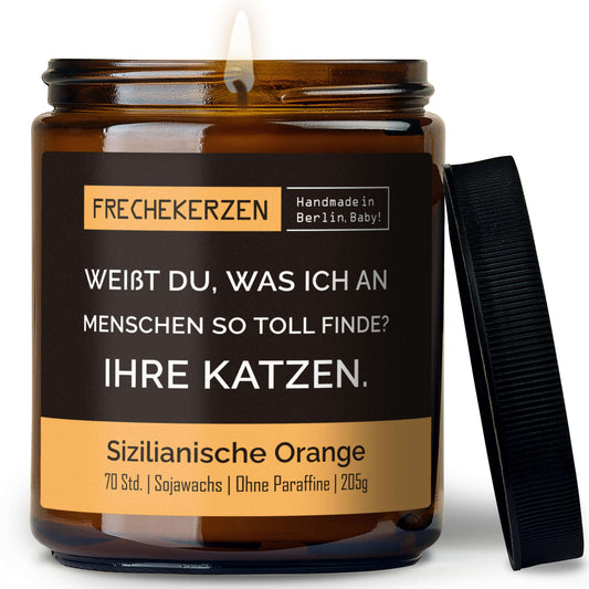 Lustige Duftkerze mit Spruch „weißt du, was ich an menschen so toll finde? ihre katzen.“ – Kerze im Glas für Katzenfans – Humorvolle Geschenkidee