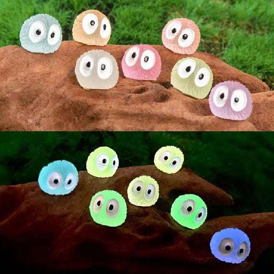 Glow in the Dark Mini-Figuren – 14er-Set – Mehrfarbig – Höhe 1 cm – Leuchtende Deko für Terrarium, Pflanzen & Regal