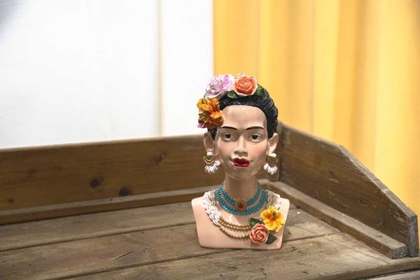 Flower Lady Vase - 30 cm - Wasserfeste dekorative Vase - Oasis of Life